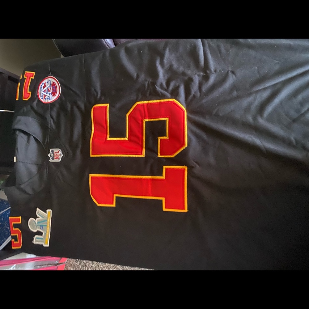 Mahomes XXXL Super Bowl Jersey